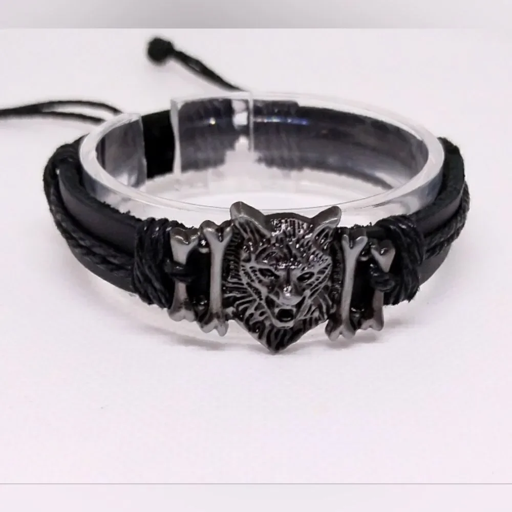 NEW leather‎ bracelet wolf bones black e23